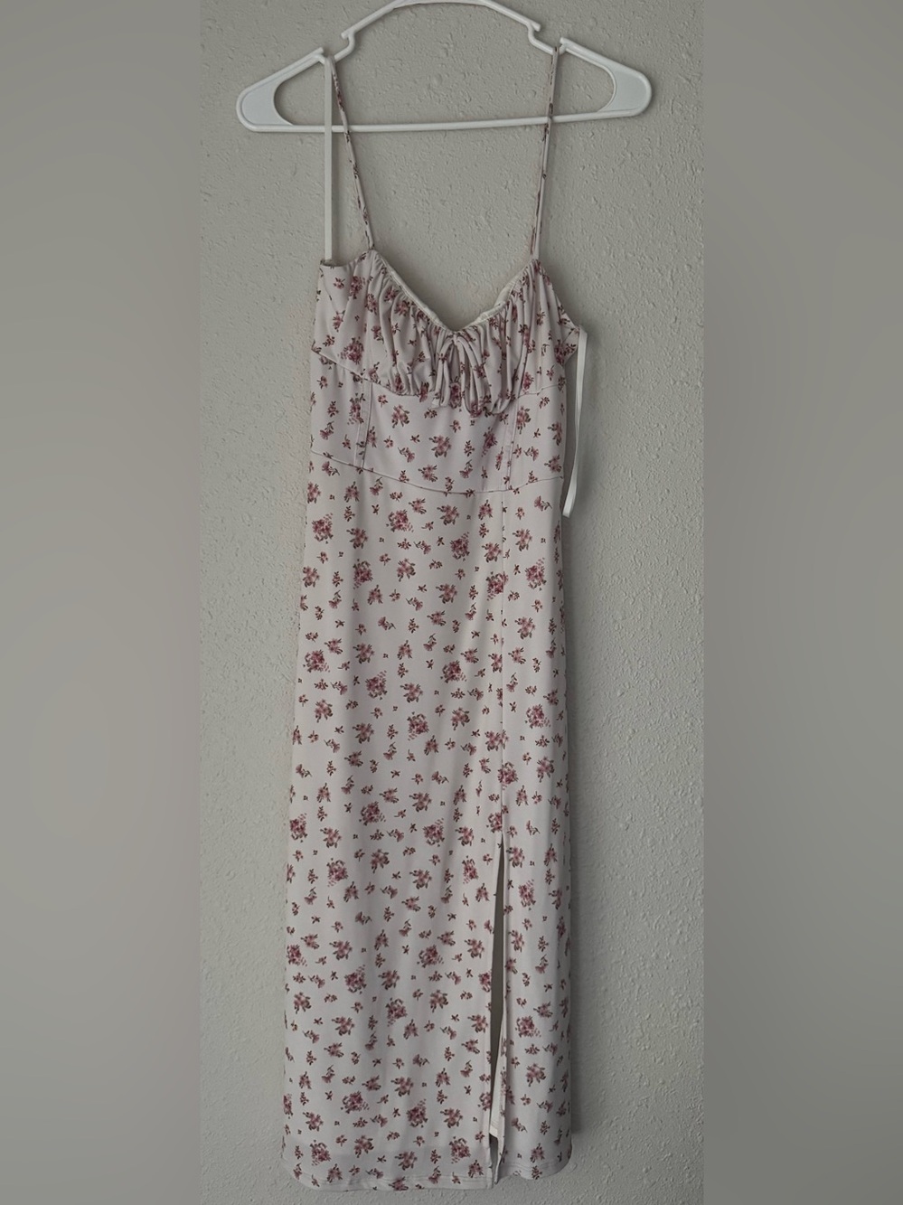 Windsor NWT Floral Side-Slit Midi Dress